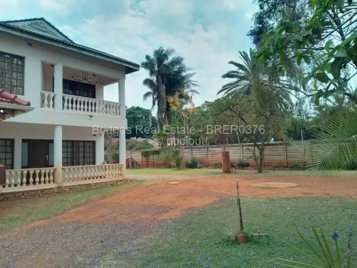 Flat/Apartment to Rent in Avondale West