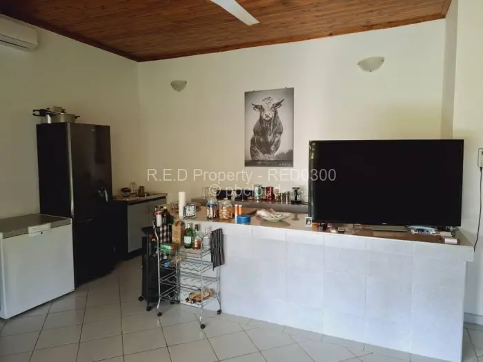 4 Bedroom House for Sale in Chiredzi, Chiredzi