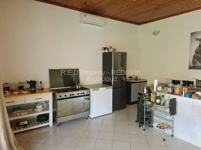 4 Bedroom House for Sale in Chiredzi, Chiredzi