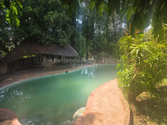 4 Bedroom House to Rent in Greendale North