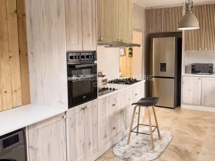 Flat/Apartment to Rent in Highlands