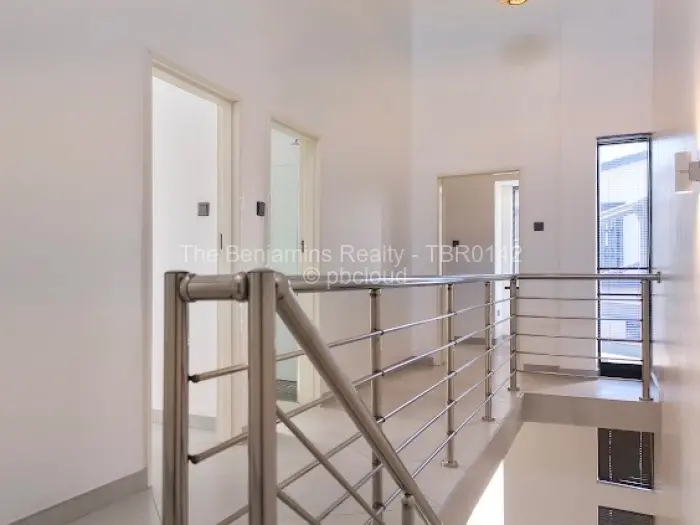 Townhouse/Cluster for Sale in Avondale, Harare