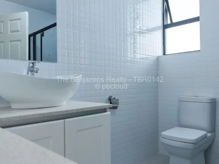 Townhouse/Cluster for Sale in Avondale, Harare