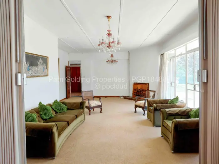 3 Bedroom House for Sale in Hillside Byo, Bulawayo