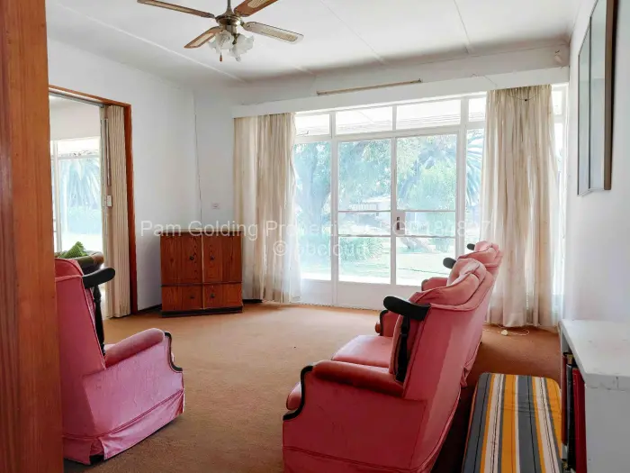 3 Bedroom House for Sale in Hillside Byo, Bulawayo