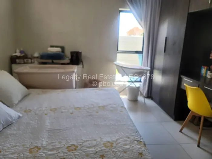 Flat/Apartment for Sale in Marlborough, Harare