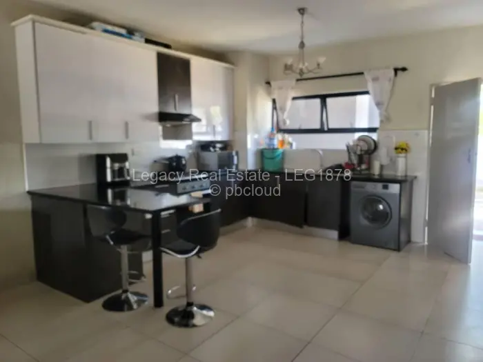 Flat/Apartment for Sale in Marlborough, Harare