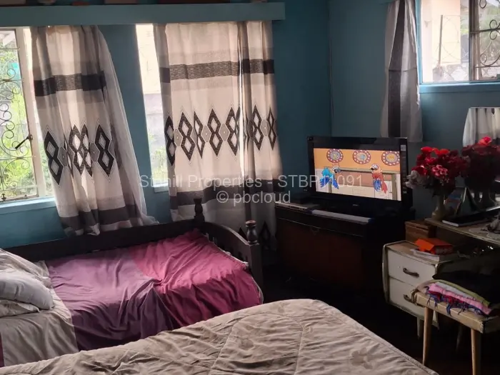 4 Bedroom House for Sale in Braeside, Harare