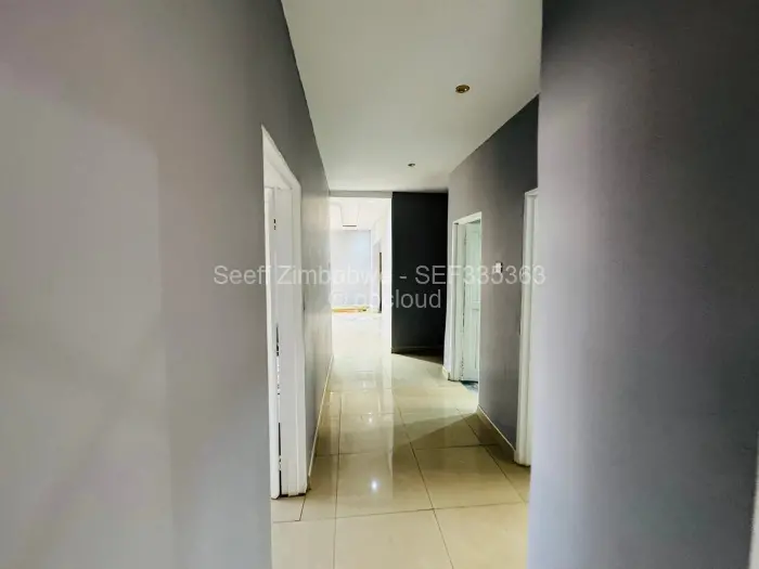 Townhouse/Cluster for Sale in Daylesford, Gweru