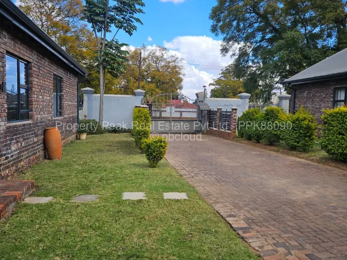 Flat/Apartment for Sale in Eastlea, Harare
