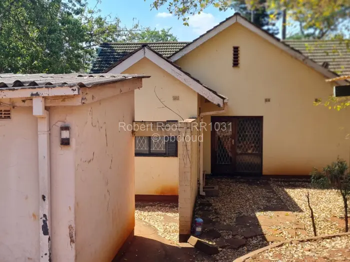 3 Bedroom House for Sale in Chisipite, Harare