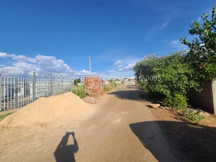 3 Bedroom House for Sale in Budiriro, Harare