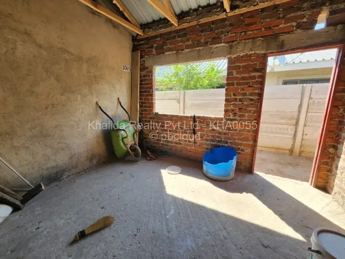 3 Bedroom House for Sale in Budiriro, Harare