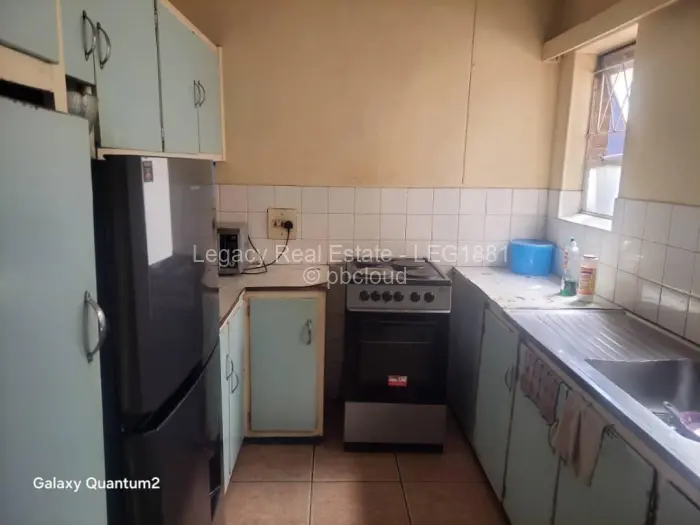 Flat/Apartment to Rent in Avenues