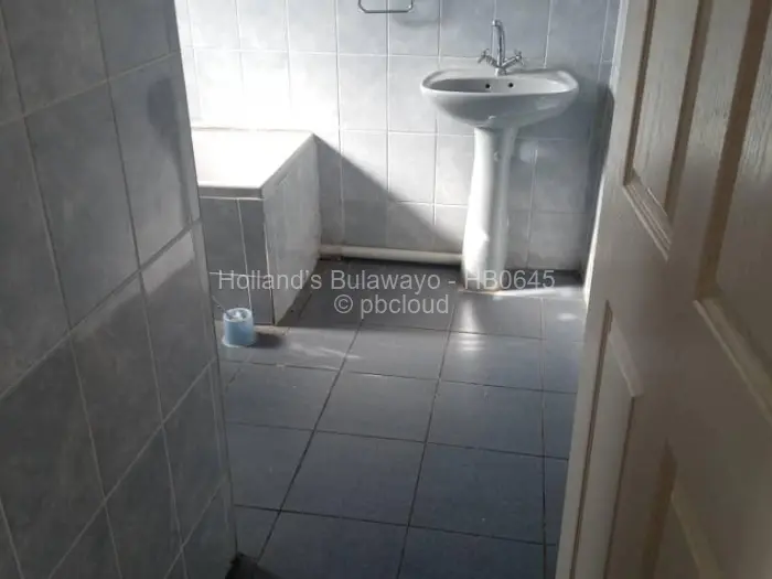 5 Bedroom House for Sale in Masvingo, Masvingo