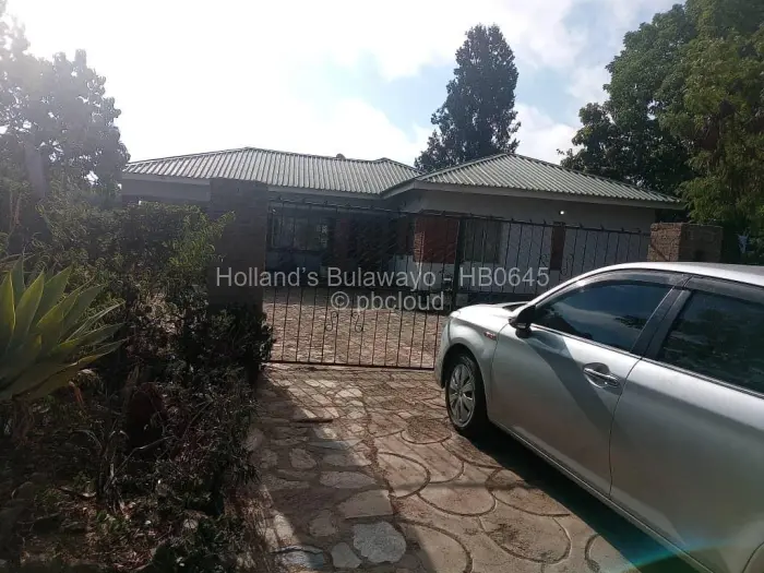 5 Bedroom House for Sale in Masvingo, Masvingo
