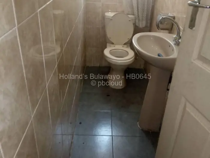 5 Bedroom House for Sale in Masvingo, Masvingo