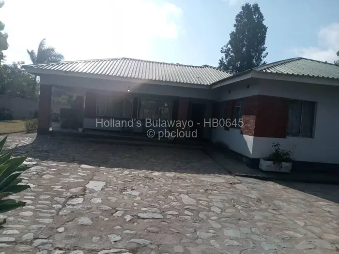 5 Bedroom House for Sale in Masvingo, Masvingo