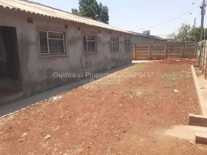 4 Bedroom House for Sale in Warren Park, Harare