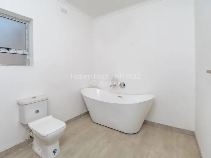 Townhouse/Cluster for Sale in Greendale, Harare