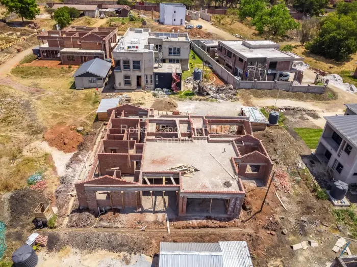 Townhouse/Cluster for Sale in Quinnington, Harare