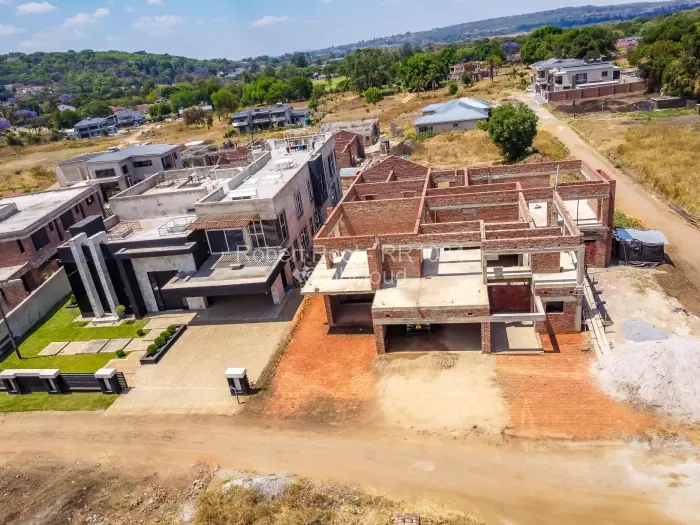 Townhouse/Cluster for Sale in Quinnington, Harare