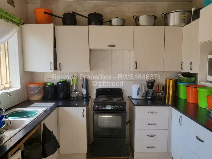 3 Bedroom House for Sale in Glaudina, Harare