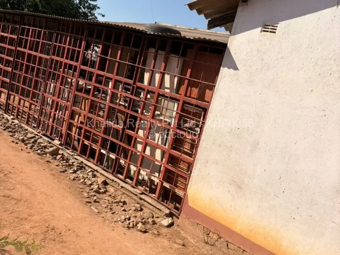 House for Sale in Chitungwiza, Chitungwiza