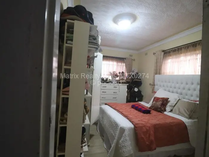 4 Bedroom House for Sale in Warren Park, Harare