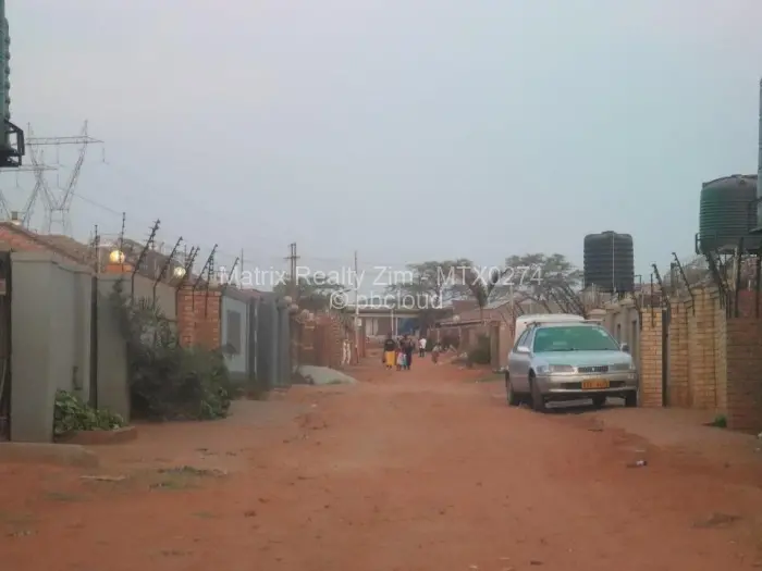 4 Bedroom House for Sale in Warren Park, Harare