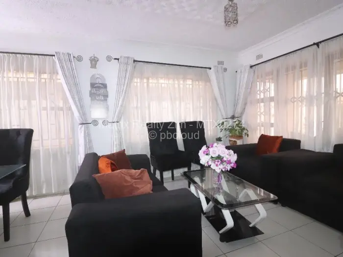 4 Bedroom House for Sale in Warren Park, Harare