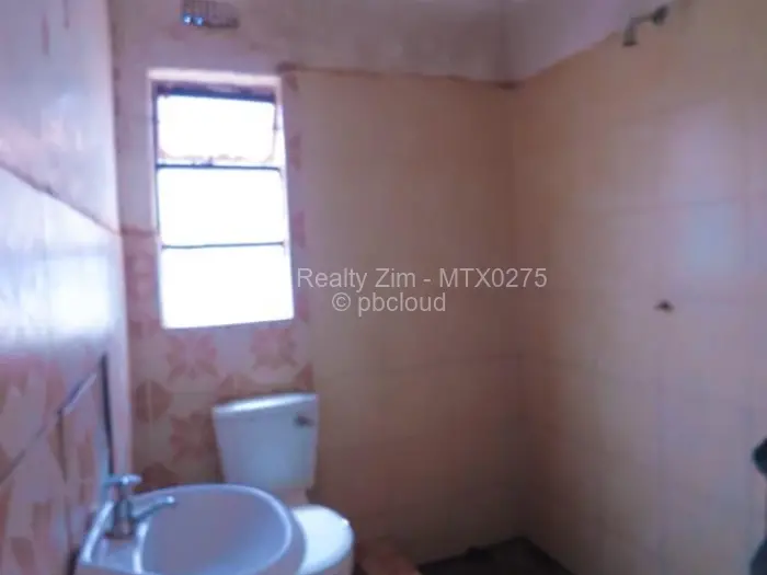 4 Bedroom House for Sale in Kuwadzana, Harare