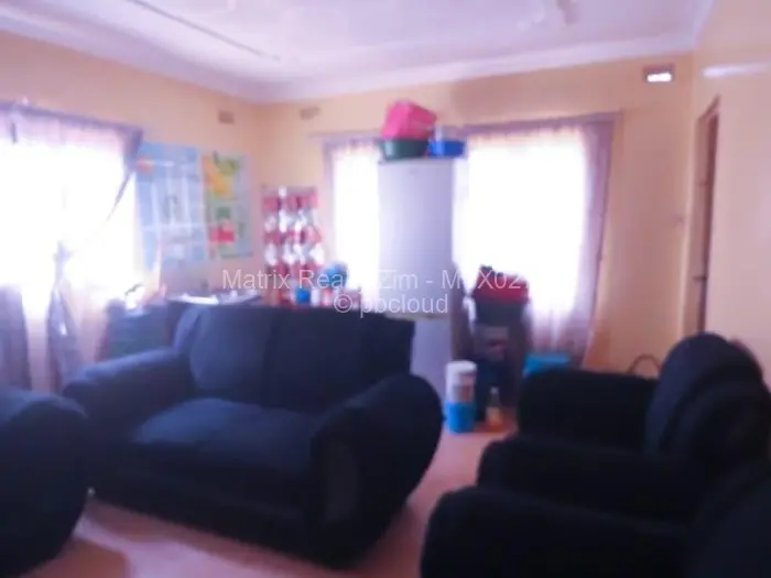 4 Bedroom House for Sale in Kuwadzana, Harare