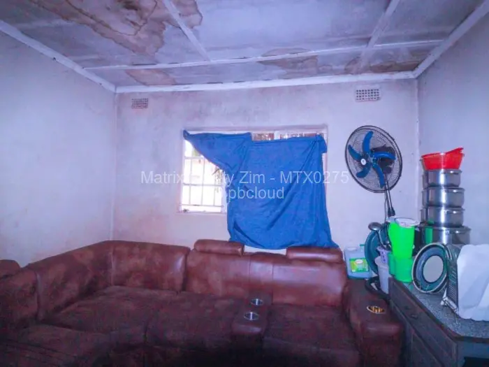 4 Bedroom House for Sale in Kuwadzana, Harare