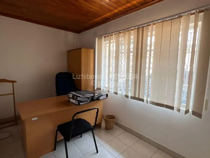 Commercial Property to Rent in Hillside