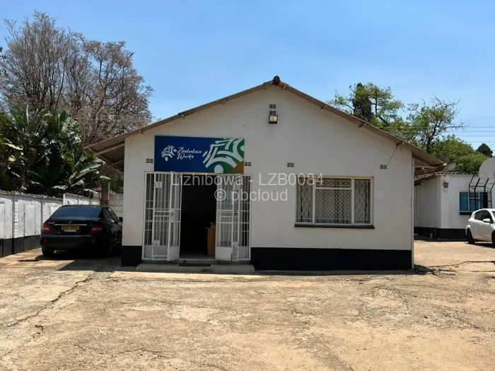 Commercial Property to Rent in Hillside