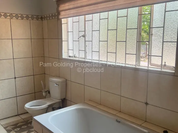 4 Bedroom House to Rent in Umwinsidale