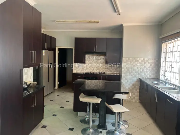 4 Bedroom House to Rent in Umwinsidale