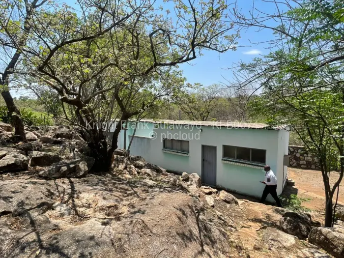 4 Bedroom House for Sale in Burnside, Bulawayo