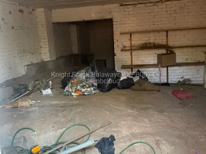 4 Bedroom House for Sale in Burnside, Bulawayo