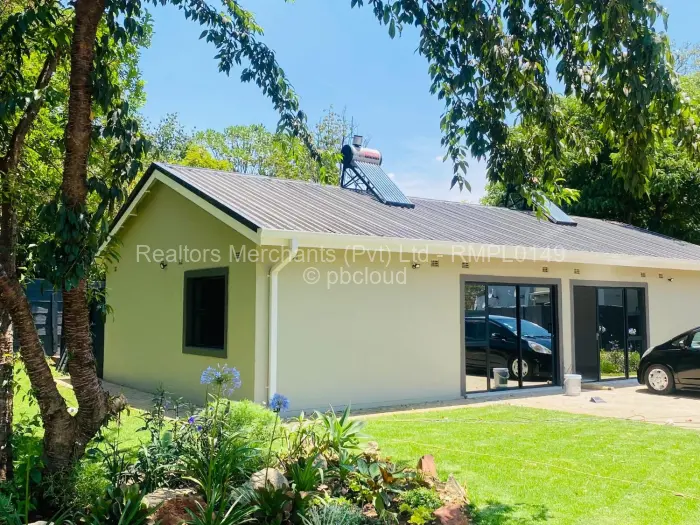 Townhouse/Complex/Cluster to Rent in Marlborough