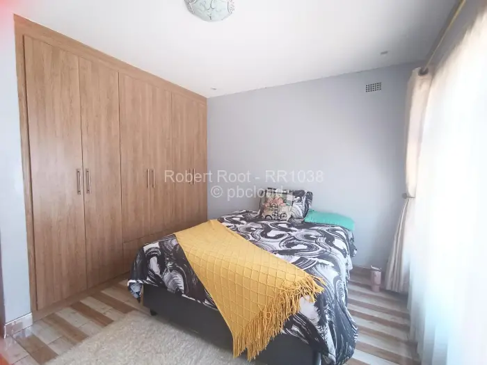 4 Bedroom House to Rent in Marimba Park