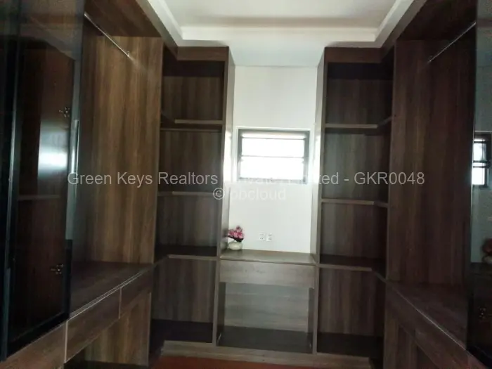 Townhouse/Cluster for Sale in Pomona, Harare