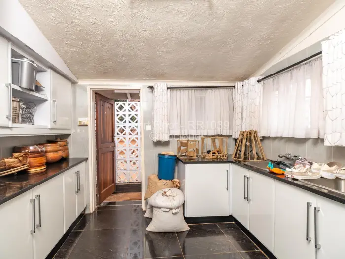 4 Bedroom House for Sale in Hogerty Hill, Harare