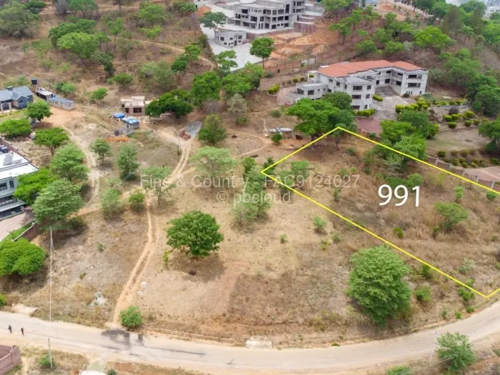 Residential Stand for Sale in Carrick Creagh Estate, Harare