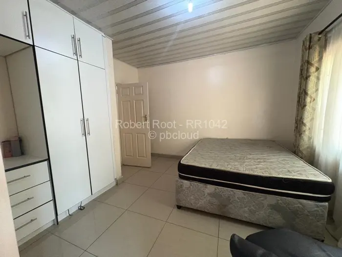 7 Bedroom House for Sale in Hatfield, Harare