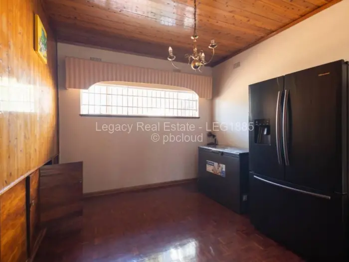 4 Bedroom House to Rent in Mount Pleasant