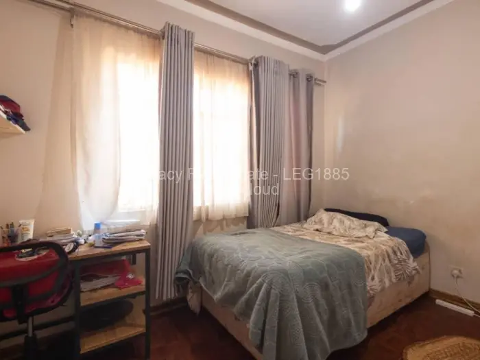 4 Bedroom House to Rent in Mount Pleasant