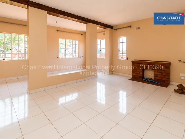 3 Bedroom Cottage/Garden Flat to Rent in Glen Forest