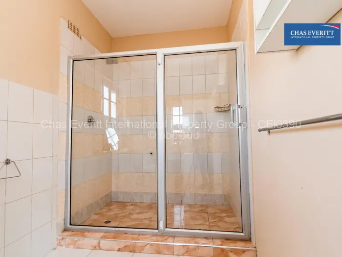 3 Bedroom Cottage/Garden Flat to Rent in Glen Forest